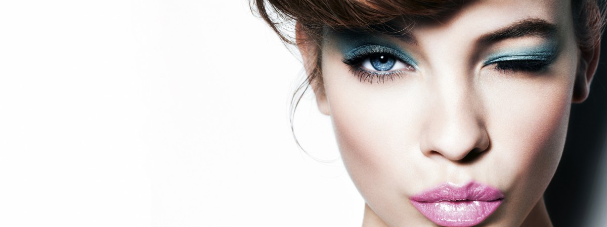 トレンドメイクを取り入れてオシャレを２倍楽しもう♡！！